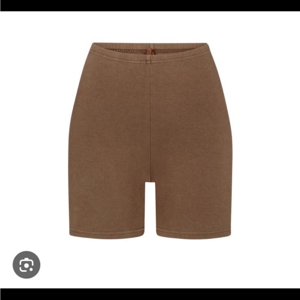 NWT skims outdoor bike short cocoa size small